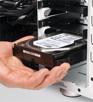 Mounting the harddrive